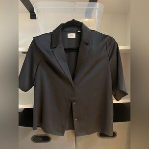 Aritzia Wilfred Black Button Down Shirt